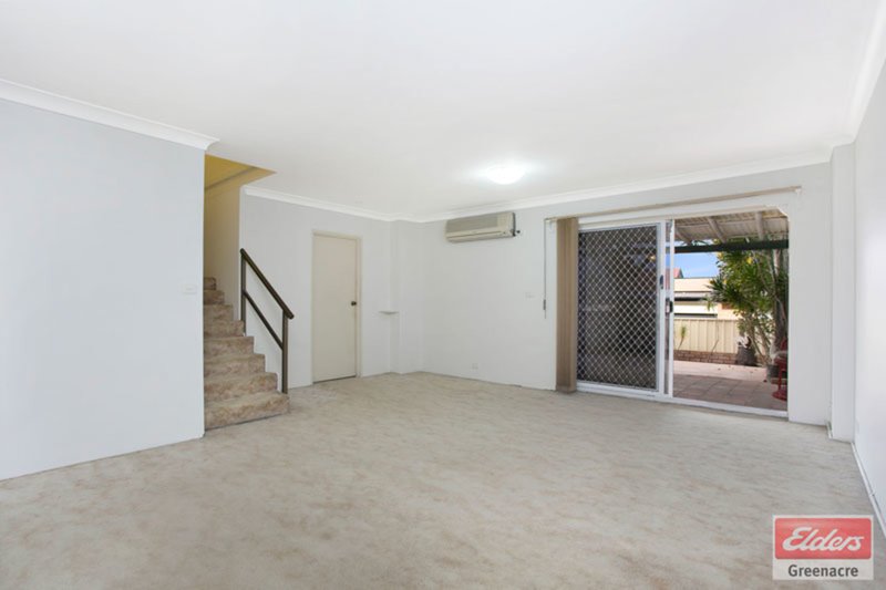 Photo - 5/103 Highview Avenue, Greenacre NSW 2190 - Image 2