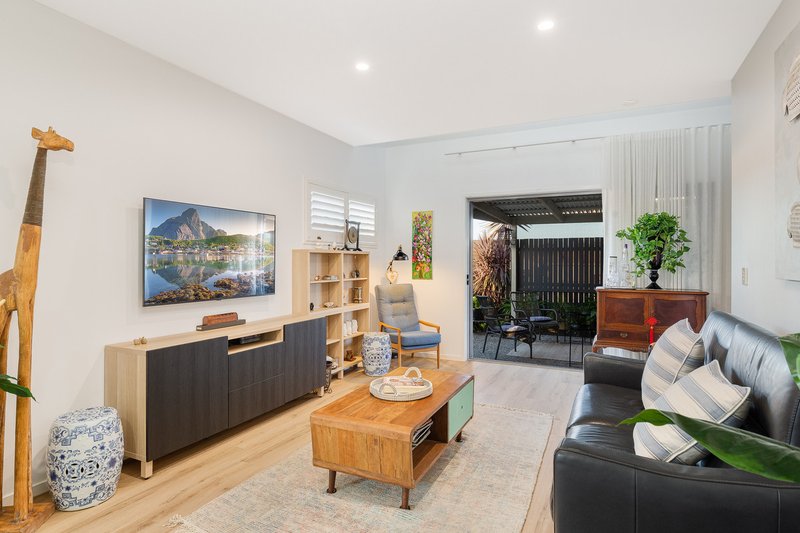 Photo - 5/104-106 Wynyard Street, Cleveland QLD 4163 - Image 4