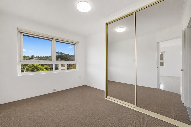 Photo - 5/104 Oaks Avenue, Dee Why NSW 2099 - Image 3