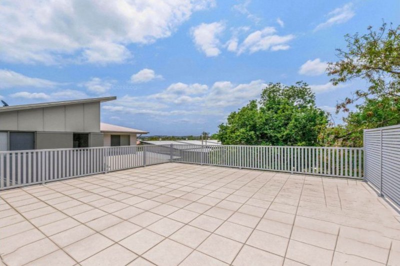 Photo - 5/105 Alderley Avenue, Alderley QLD 4051 - Image 8