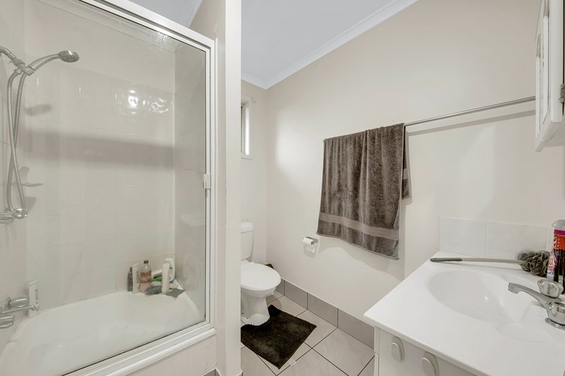 Photo - 5/105 Auckland Street, Gladstone Central QLD 4680 - Image 11