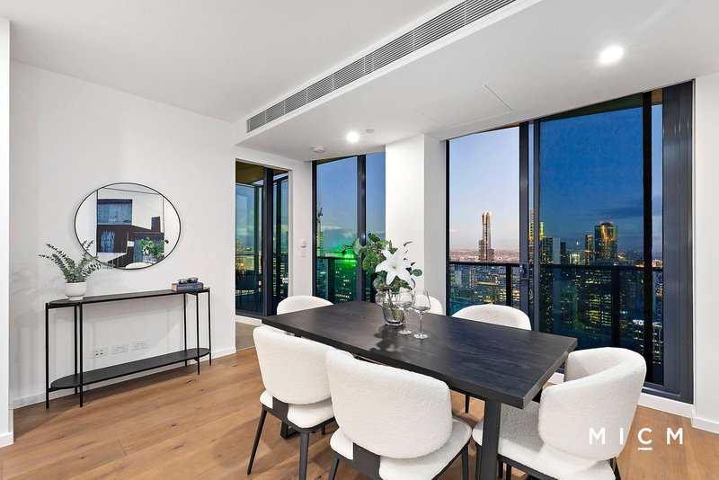 Photo - 5107/560 Lonsdale Street, Melbourne VIC 3000 - Image 2