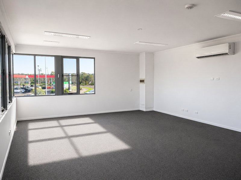 Photo - 5/108 John Street, Singleton NSW 2330 - Image 3