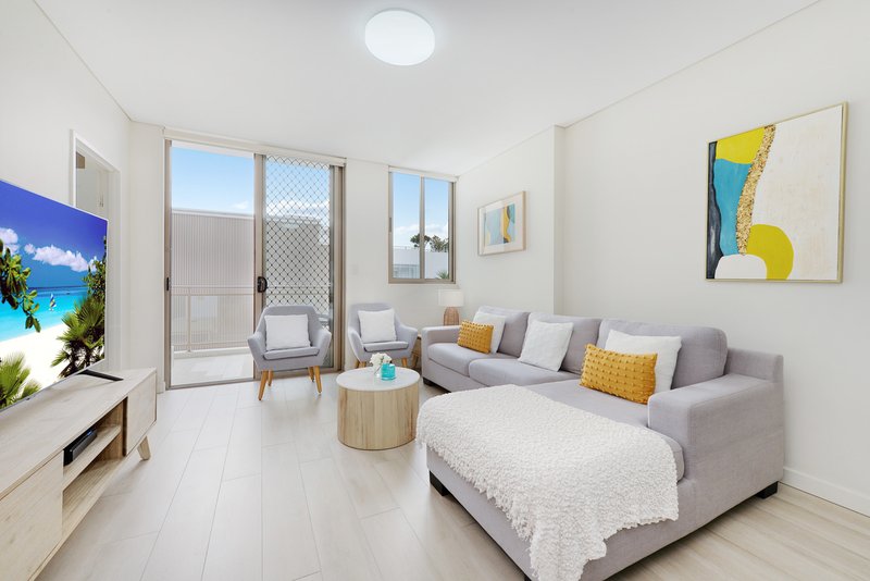 Photo - 510/82 Bay Street, Botany NSW 2019 - Image 2