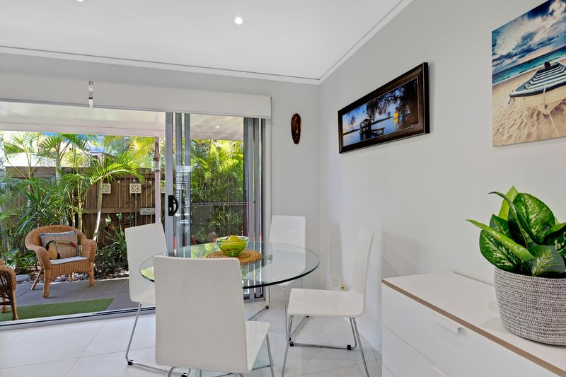 Photo - 5/109-111 Duporth Avenue, Maroochydore QLD 4558 - Image 5