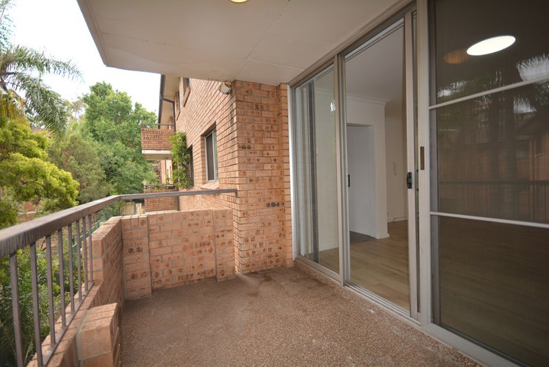 Photo - 5/11-13 Good Street, Parramatta NSW 2150 - Image 8