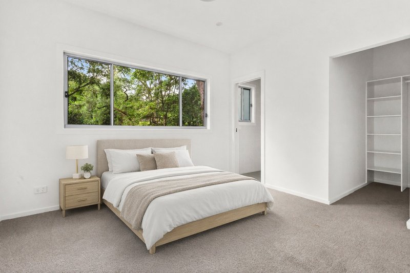 Photo - 5/11-13 St Johns Avenue, Mangerton NSW 2500 - Image 6