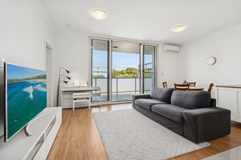 Photo - 5/11-13 Treacy Street, Hurstville NSW 2220 - Image 2
