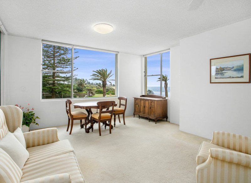 Photo - 5/11-21 Ocean Street, Narrabeen NSW 2101 - Image 4