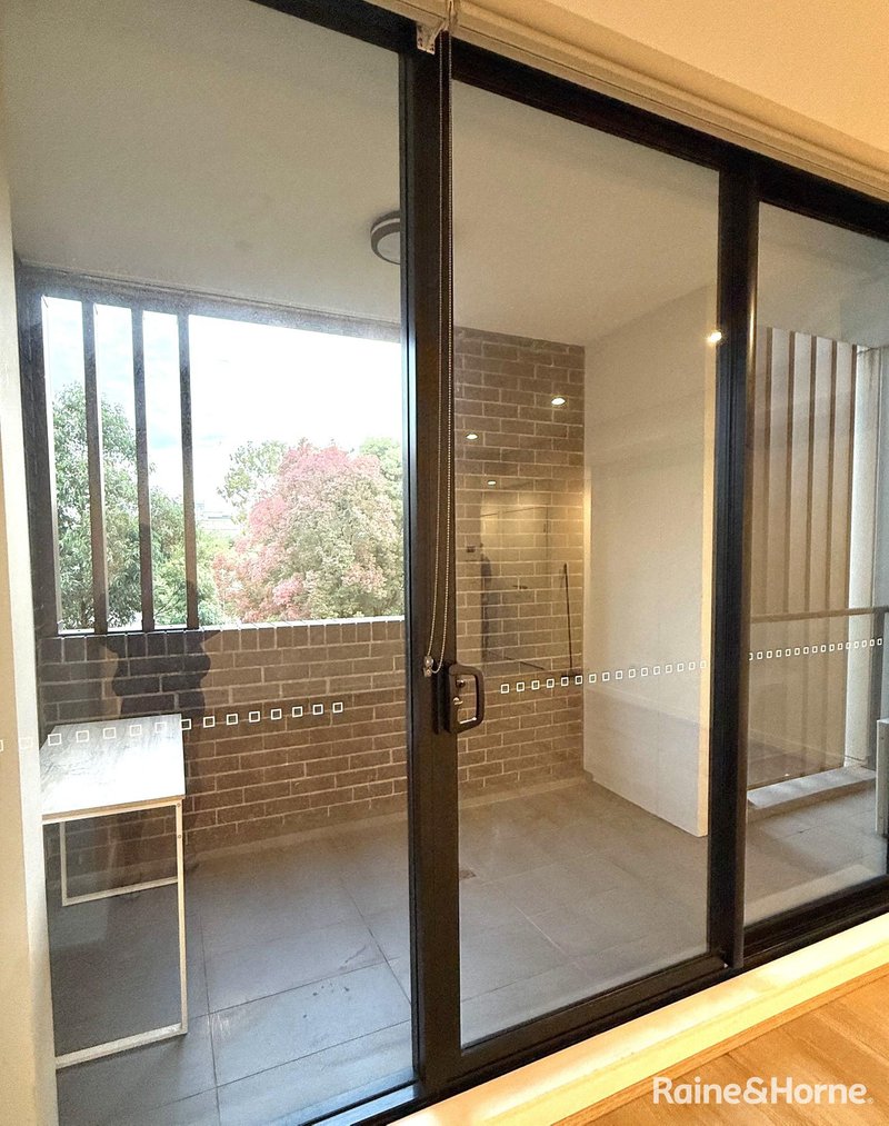 Photo - 51/1-9 Kanoona Ave , Homebush NSW 2140 - Image 6