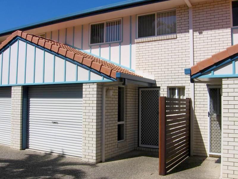 Photo - 5/11 Arwen Street, Maroochydore QLD 4558 - Image 2