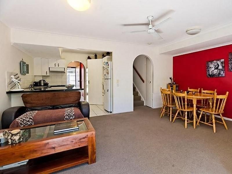 Photo - 5/11 Arwen Street, Maroochydore QLD 4558 - Image 4