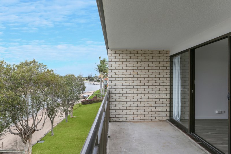 Photo - 5/11 Barooga Crescent, Mooloolaba QLD 4557 - Image 5