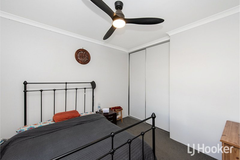 Photo - 5/11 Debenham Street, Thornlie WA 6108 - Image 11