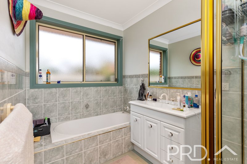 Photo - 5/11 Fitzroy Street, Tumut NSW 2720 - Image 7