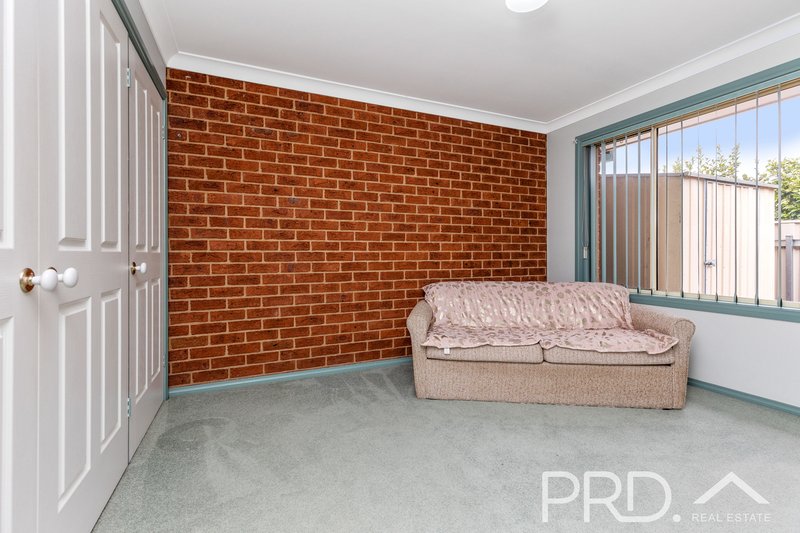 Photo - 5/11 Fitzroy Street, Tumut NSW 2720 - Image 8