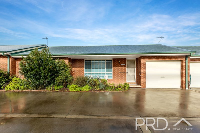 Photo - 5/11 Fitzroy Street, Tumut NSW 2720 - Image 11