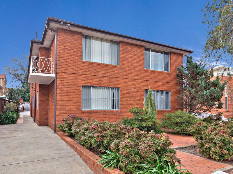 5/11 Mckern Street, Campsie NSW 2194