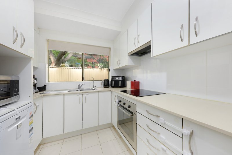 Photo - 5/11 New Orleans Crescent, Maroubra NSW 2035 - Image 2