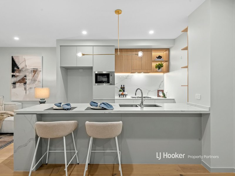 Photo - 5/11 Priory Street, Indooroopilly QLD 4068 - Image 4