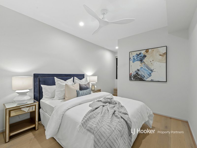 Photo - 5/11 Priory Street, Indooroopilly QLD 4068 - Image 16