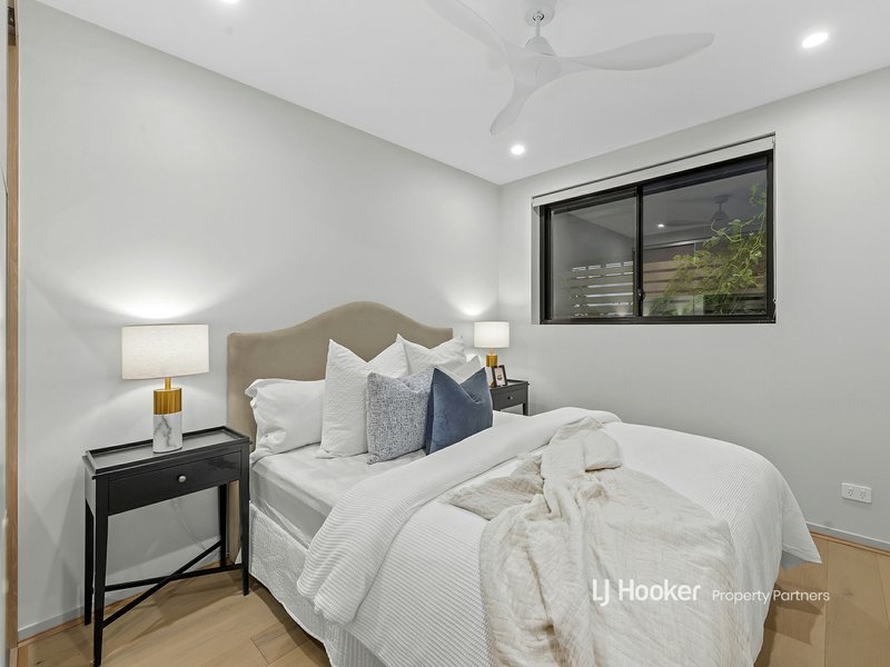 Photo - 5/11 Priory Street, Indooroopilly QLD 4068 - Image 20