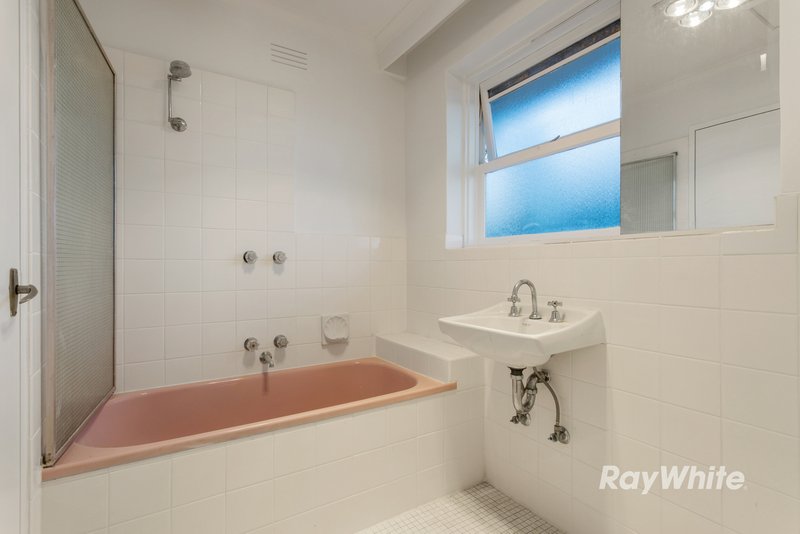 Photo - 5/11 Sydney Street, Murrumbeena VIC 3163 - Image 5