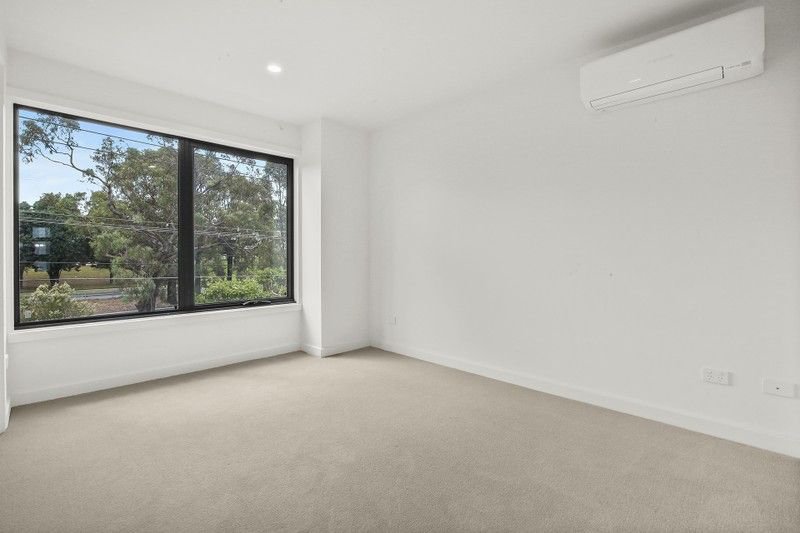 Photo - 5/1102 Stud Road, Rowville VIC 3178 - Image 6