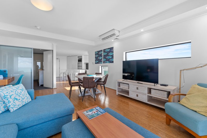 Photo - 511/16 Dolphin Drive, Mandurah WA 6210 - Image 5