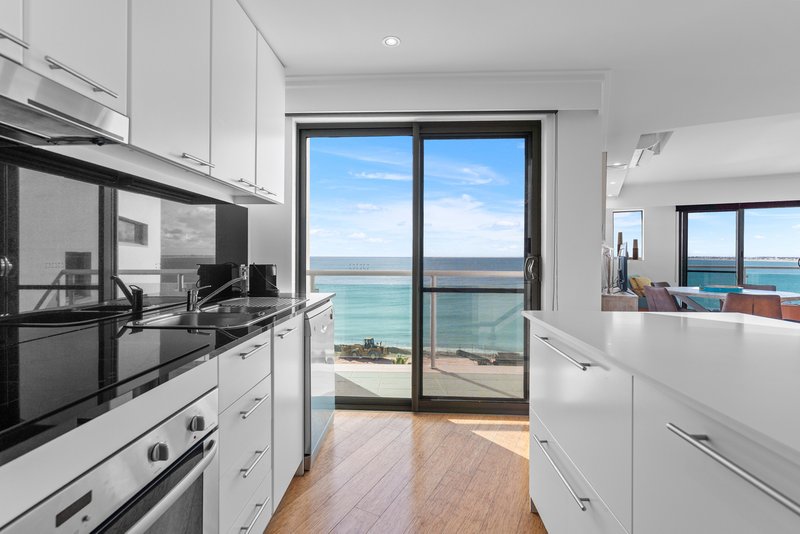 Photo - 511/16 Dolphin Drive, Mandurah WA 6210 - Image 7
