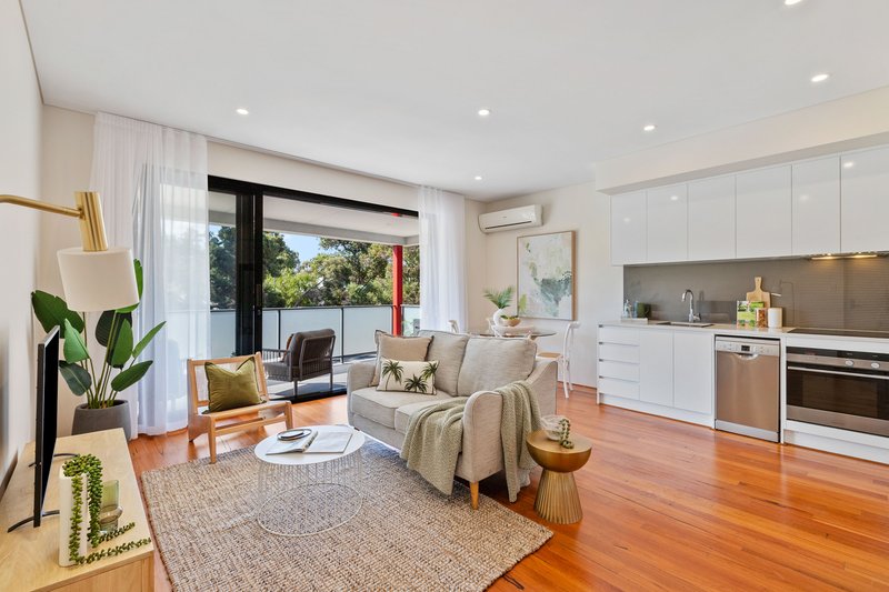 Photo - 5/112 Alfred Road, Claremont WA 6010 - Image 1