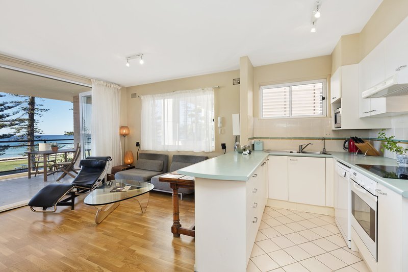 Photo - 5/112 North Steyne , Manly NSW 2095 - Image 4