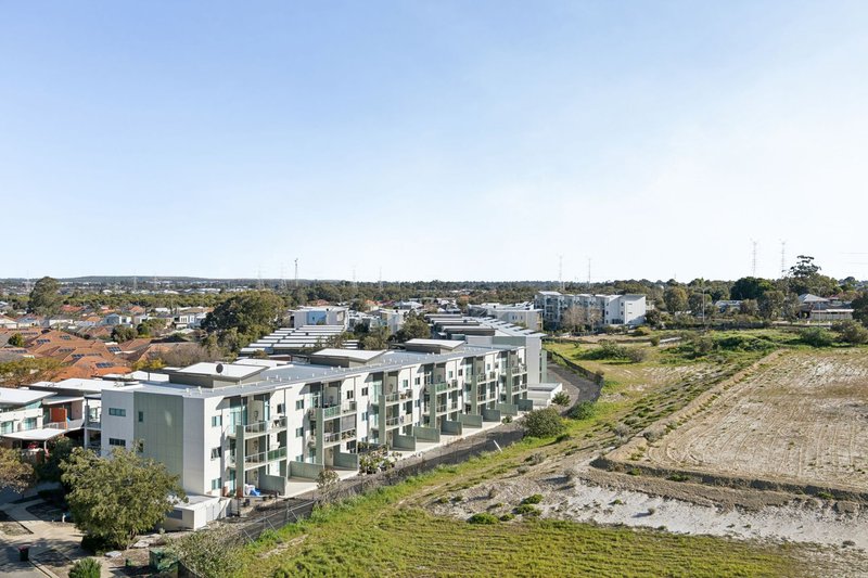 Photo - 511/21 Malata Crescent, Success WA 6164 - Image 21