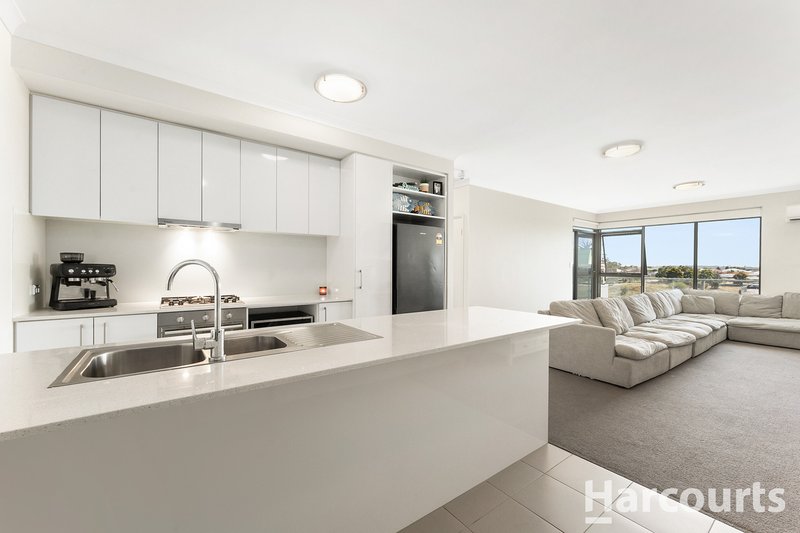 511/25 Malata Crescent, Success WA 6164