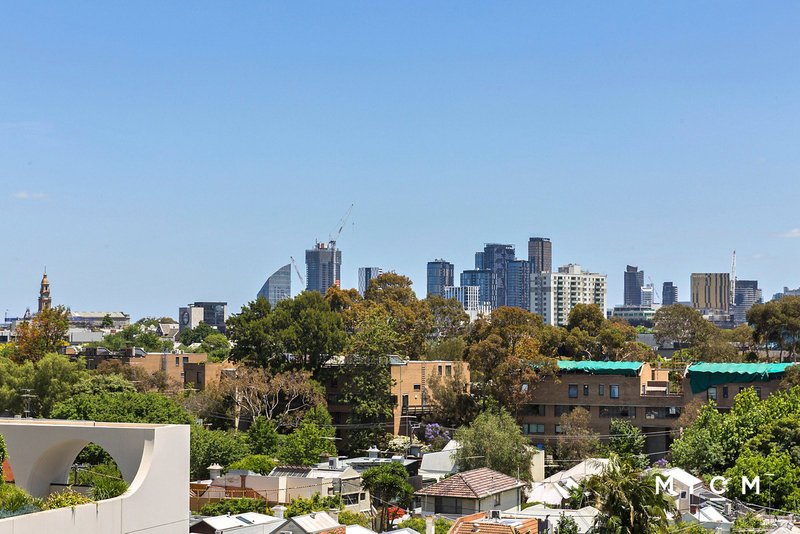 Photo - 511/338 Kings Way, South Melbourne VIC 3205 - Image 2