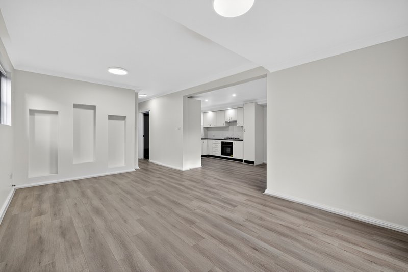 Photo - 5/114 Highclere Avenue, Punchbowl NSW 2196 - Image 3