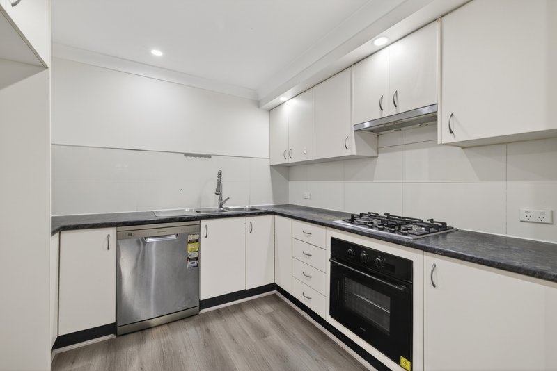 Photo - 5/114 Highclere Avenue, Punchbowl NSW 2196 - Image 5