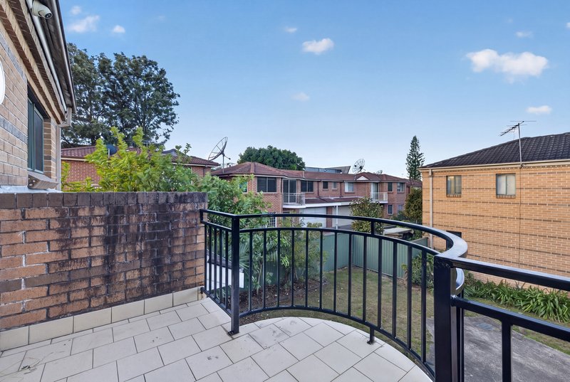 Photo - 5/114 Highclere Avenue, Punchbowl NSW 2196 - Image 12