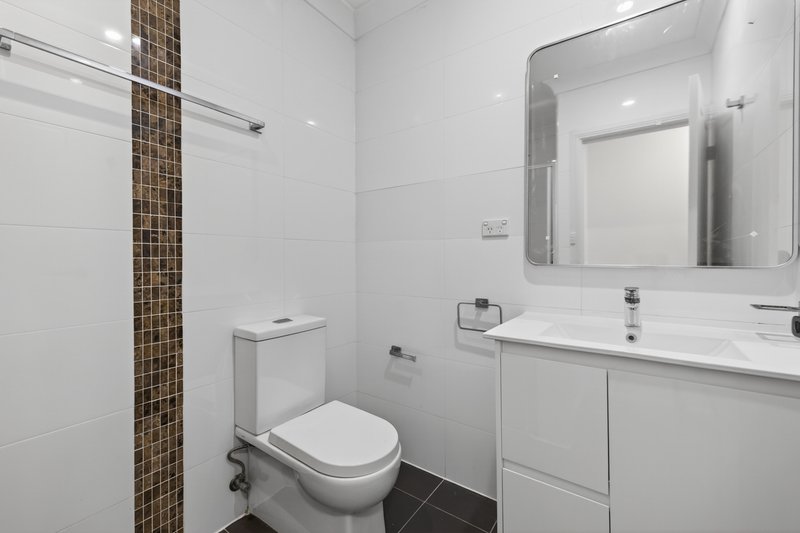 Photo - 5/114 Highclere Avenue, Punchbowl NSW 2196 - Image 14