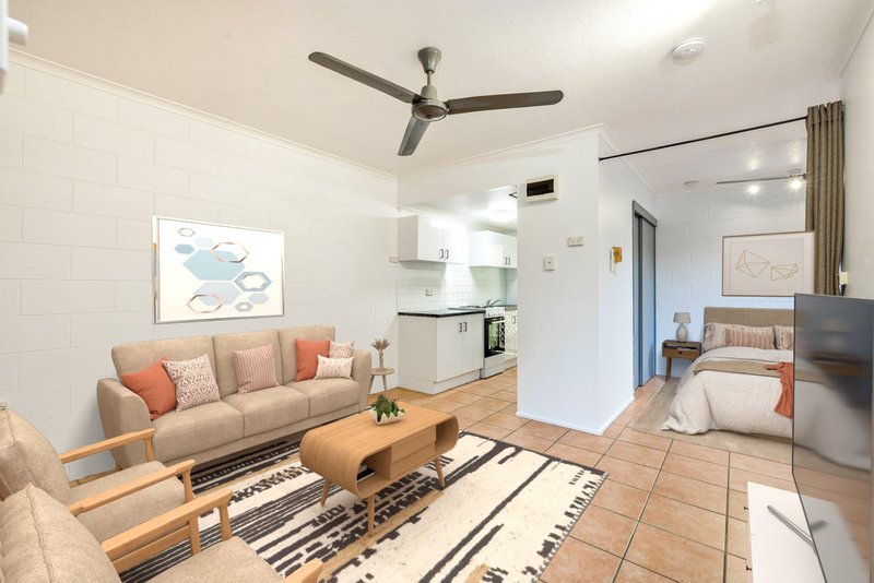 Photo - 5/116 Greenslopes Street, Edge Hill QLD 4870 - Image 1