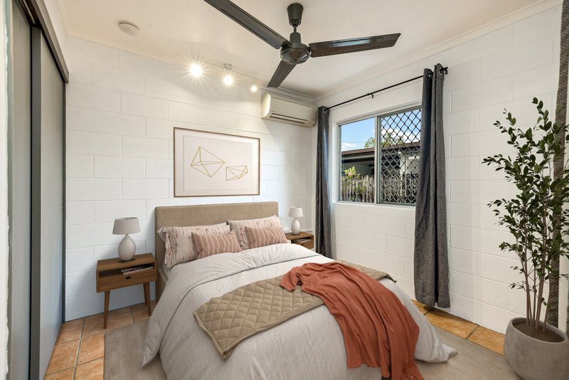 Photo - 5/116 Greenslopes Street, Edge Hill QLD 4870 - Image 5