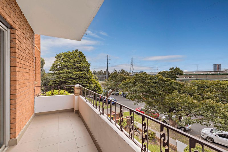 Photo - 5/117 The Crescent, Homebush West NSW 2140 - Image 3