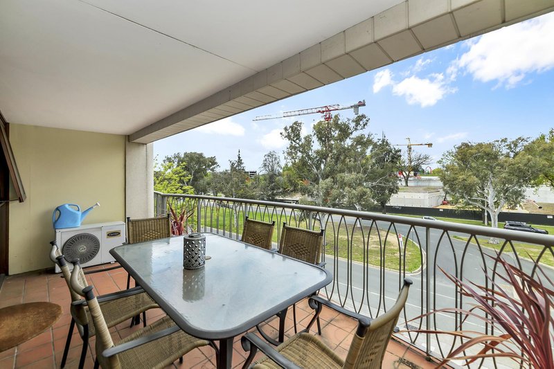 Photo - 51/18 Captain Cook Crescent, Griffith ACT 2603 - Image 8