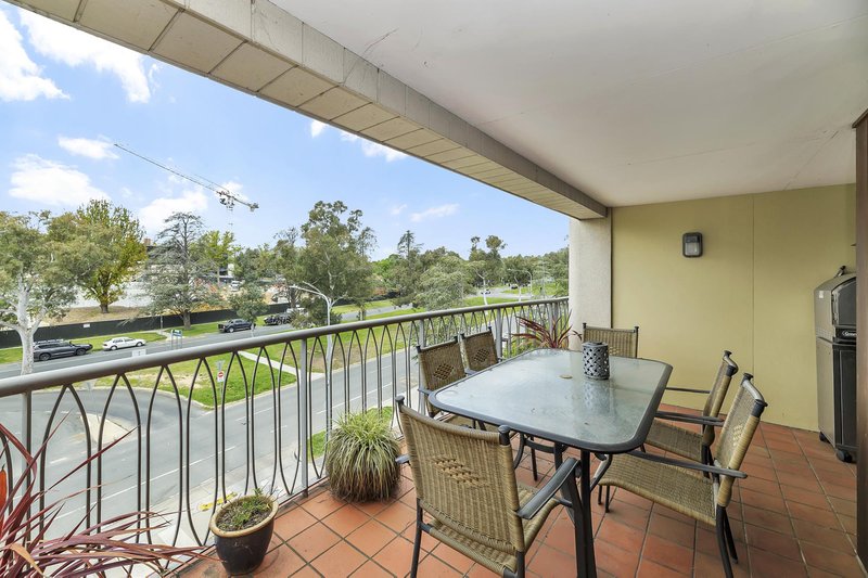 Photo - 51/18 Captain Cook Crescent, Griffith ACT 2603 - Image 9