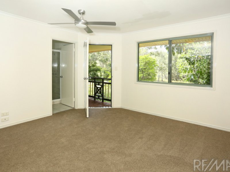 Photo - 51/18 Tallebudgera Creek Rd , Burleigh Heads QLD 4220 - Image 12