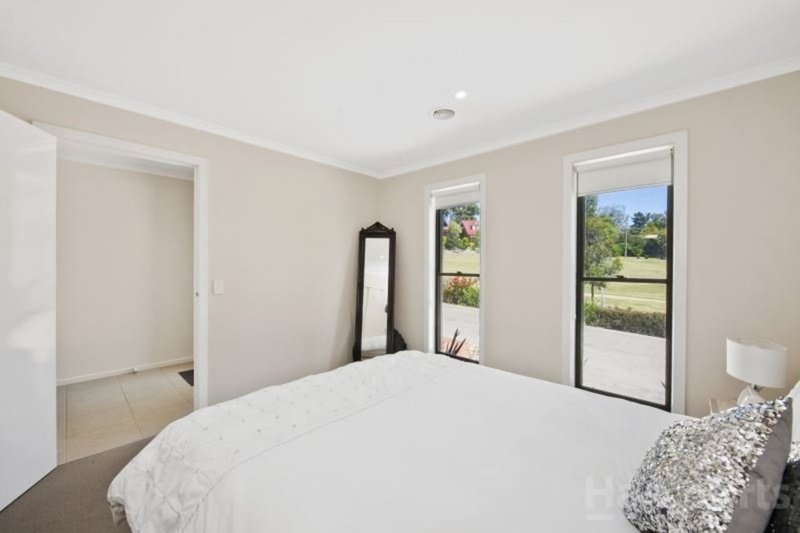 Photo - 5/119 Yarana Drive, Mount Helen VIC 3350 - Image 3