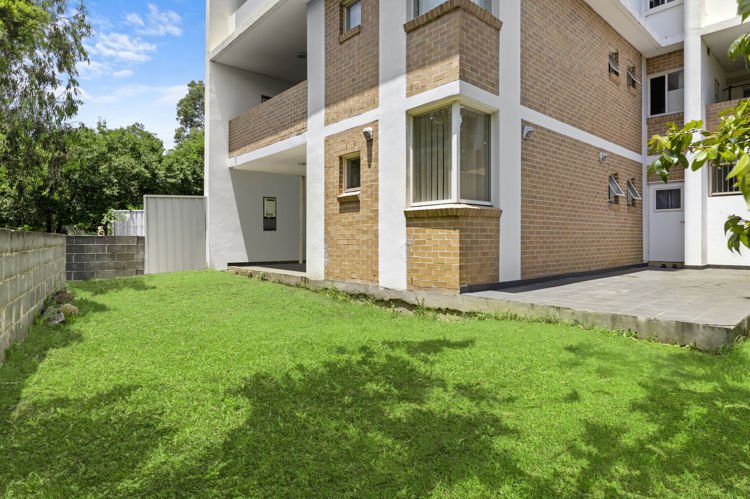 Photo - 5/12-14 Benedict Court, Merrylands NSW 2160 - Image 2