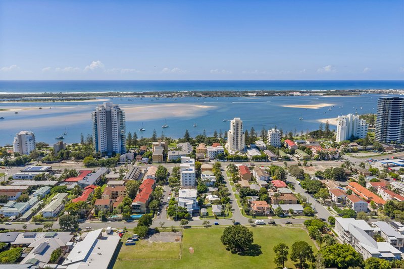 Photo - 5/12-14 Bradford Street, Labrador QLD 4215 - Image 17