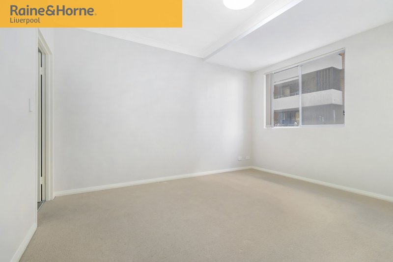 Photo - 5/12-14 George Street, Liverpool NSW 2170 - Image 4