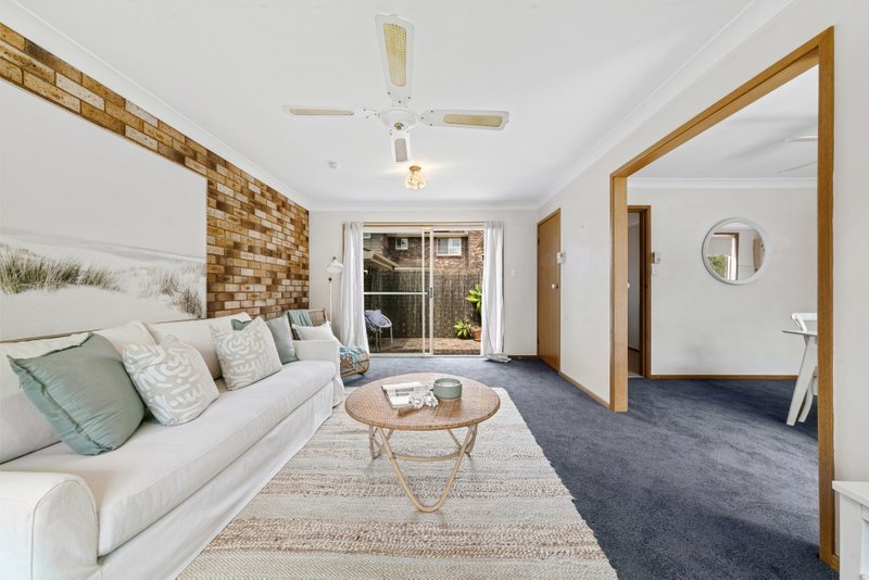 Photo - 5/12-14 Holmes Road, Terrigal NSW 2260 - Image 4